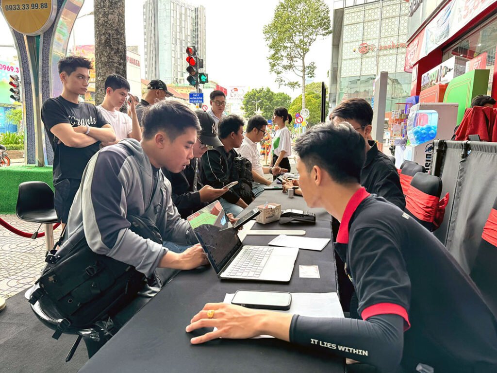 iPhone 17 và iPhone Air chính thức lên kệ tại FPT Shop và F.Studio by FPT với ưu đãi đến 8 triệu đồng