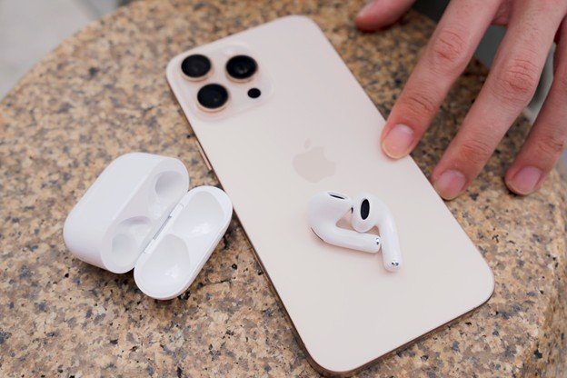 iPhone 17 vừa ra mắt, iPhone cũ giá thấp chạm đáy, chỉ từ 3,3 triệu đồng