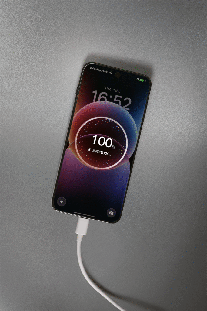 OPPO Find X9 Series ra mắt tại Việt Nam: Chuẩn mực flagship mới với camera Hasselblad 200MP và pin Silicon Carbon 7.500mAh